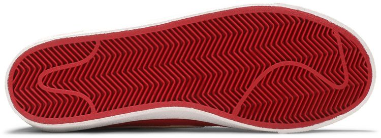 Supreme x Nike Zoom Bruin SB Varsity Red