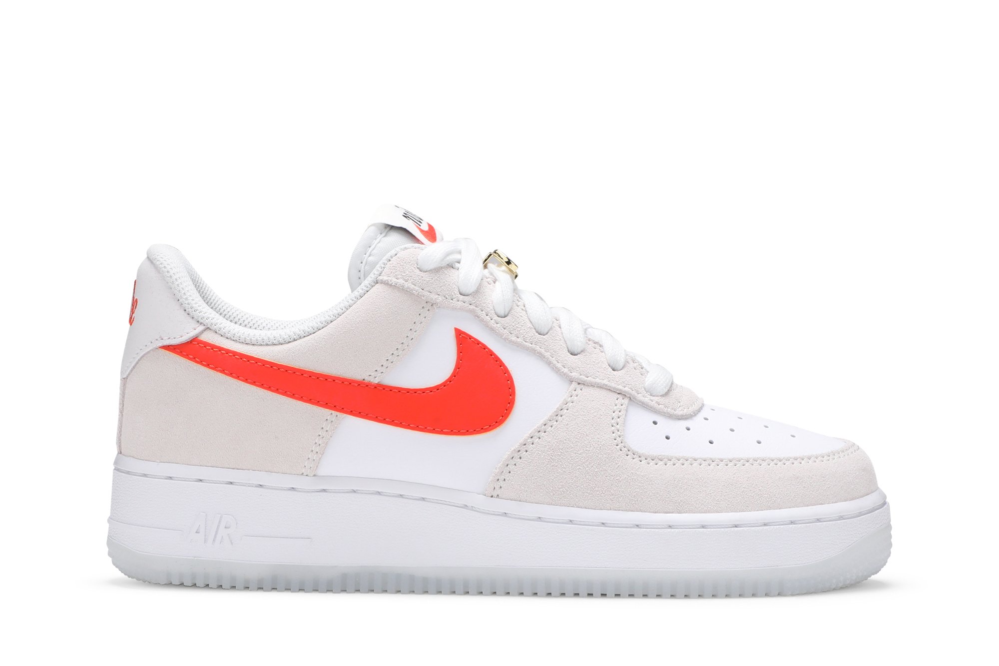 Wmns Air Force 1 '07 SE 'First Use' | GOAT