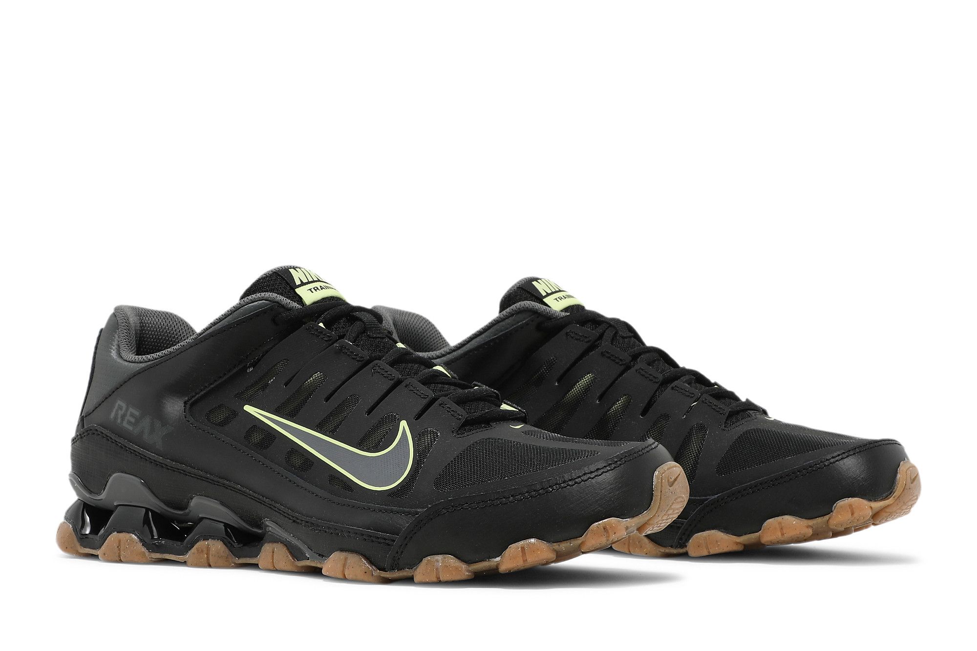nike reax 8 black gold