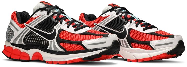 Air Zoom Vomero 5 SE Bright Crimson 2020