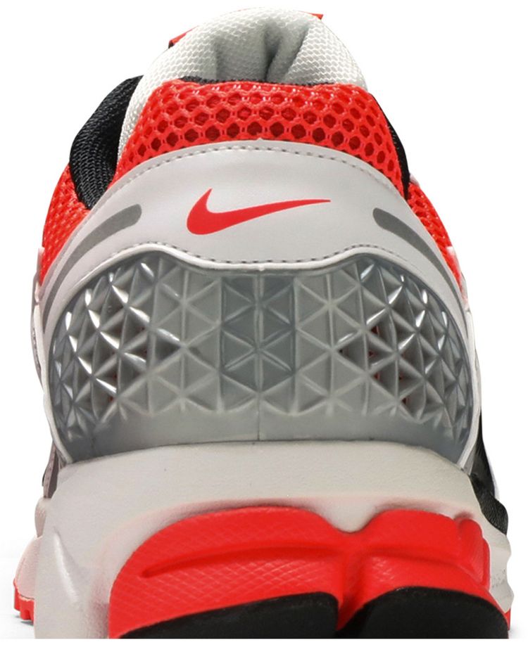 Air Zoom Vomero 5 SE Bright Crimson 2020