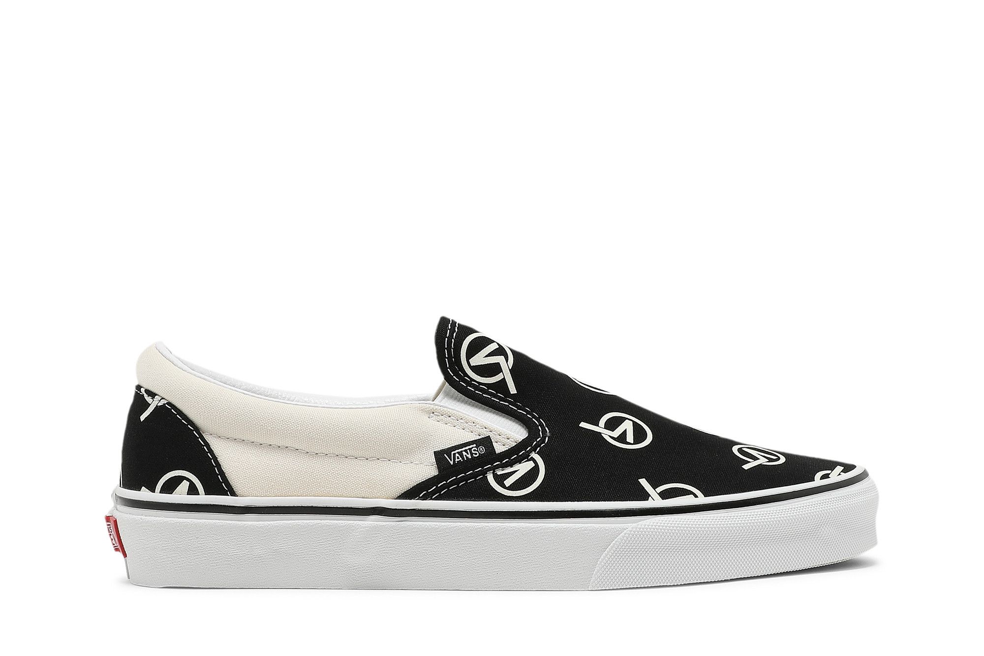 Classic Slip On Circle V