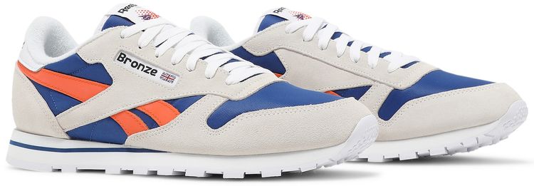 Bronze 56K x Reebok Classic Leather New York Knicks