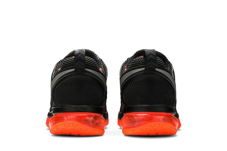 Nike Fingertrap Max NRG