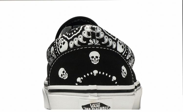 Vans Classic Slip On Bandana   Black