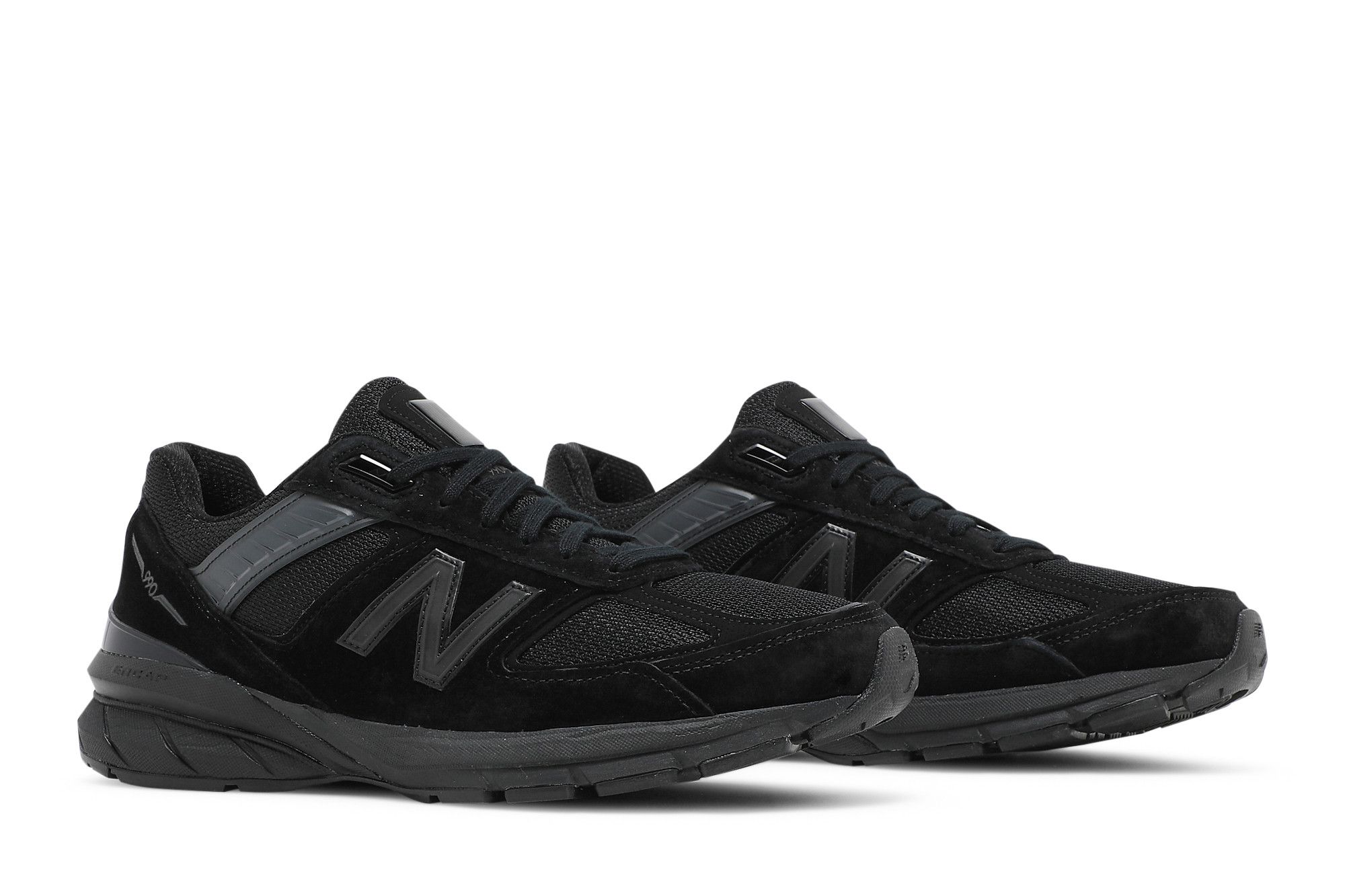 New balance 990v5 triple black cheap