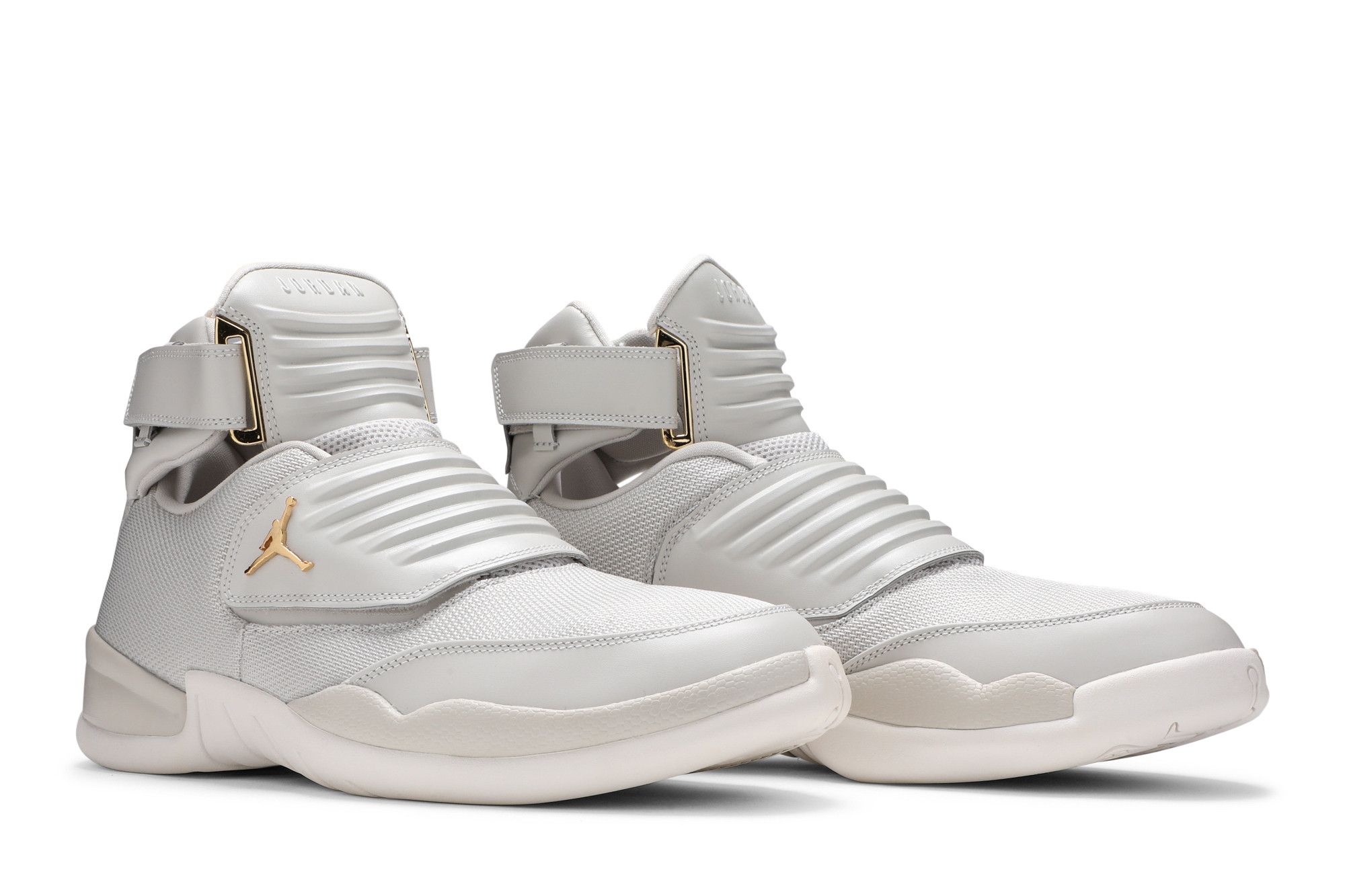 Tenis jordan generation 23 hot sale
