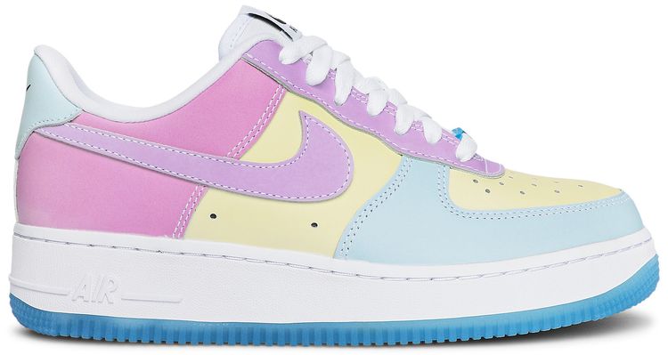 Nike Wmns Air Force 1 07 LX UV Reactive