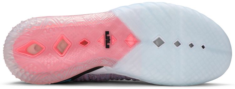 Nike LeBron 18 Graffiti