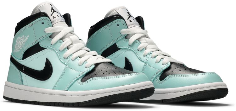 Wmns Air Jordan 1 Mid Aqua Black