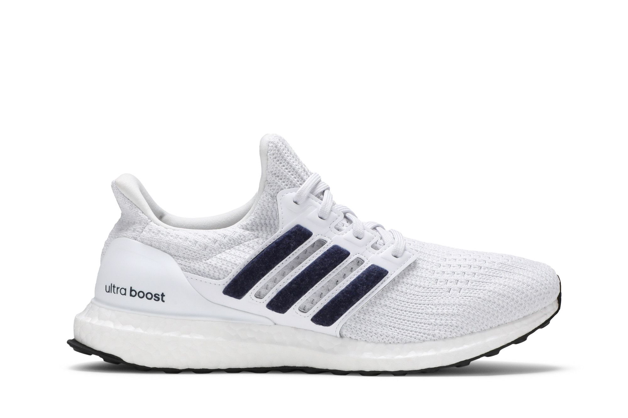 Ultra hotsell boost white/white/blue