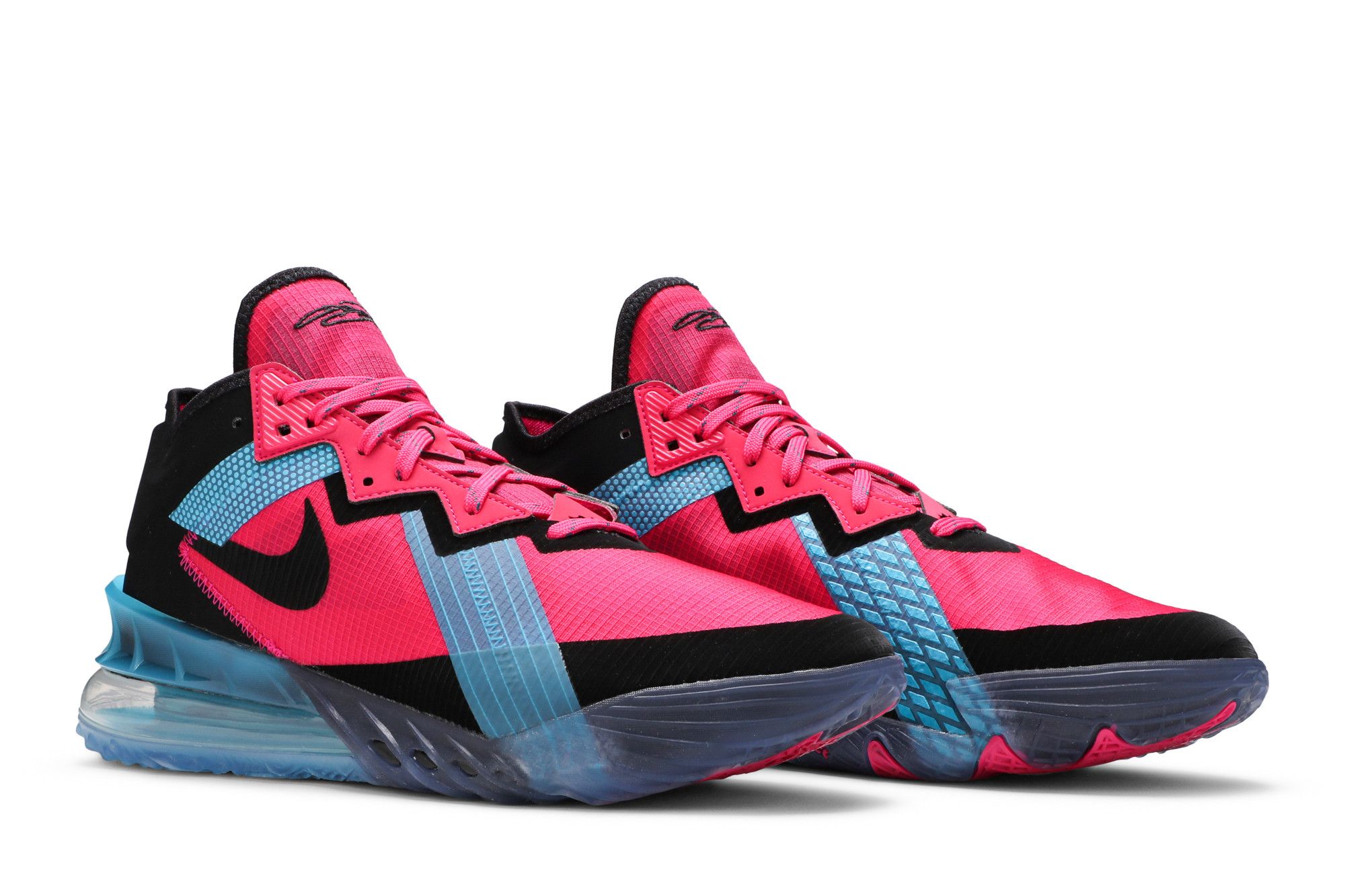 レブロン18 NIKE LEBRON 18 LOW 