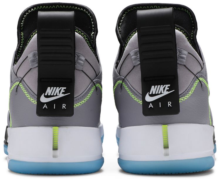 Air Jordan 33 SE PF Cement Grey