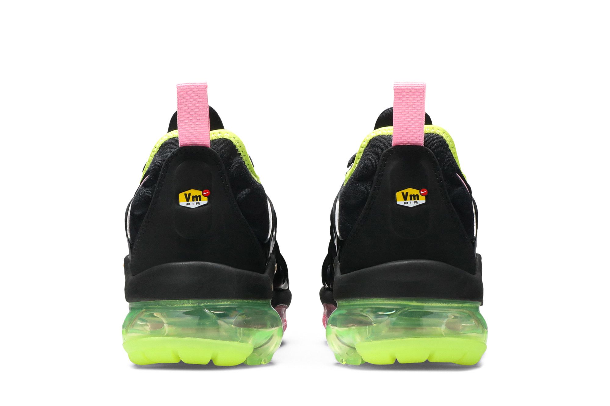 Black pink and green vapormax plus deals