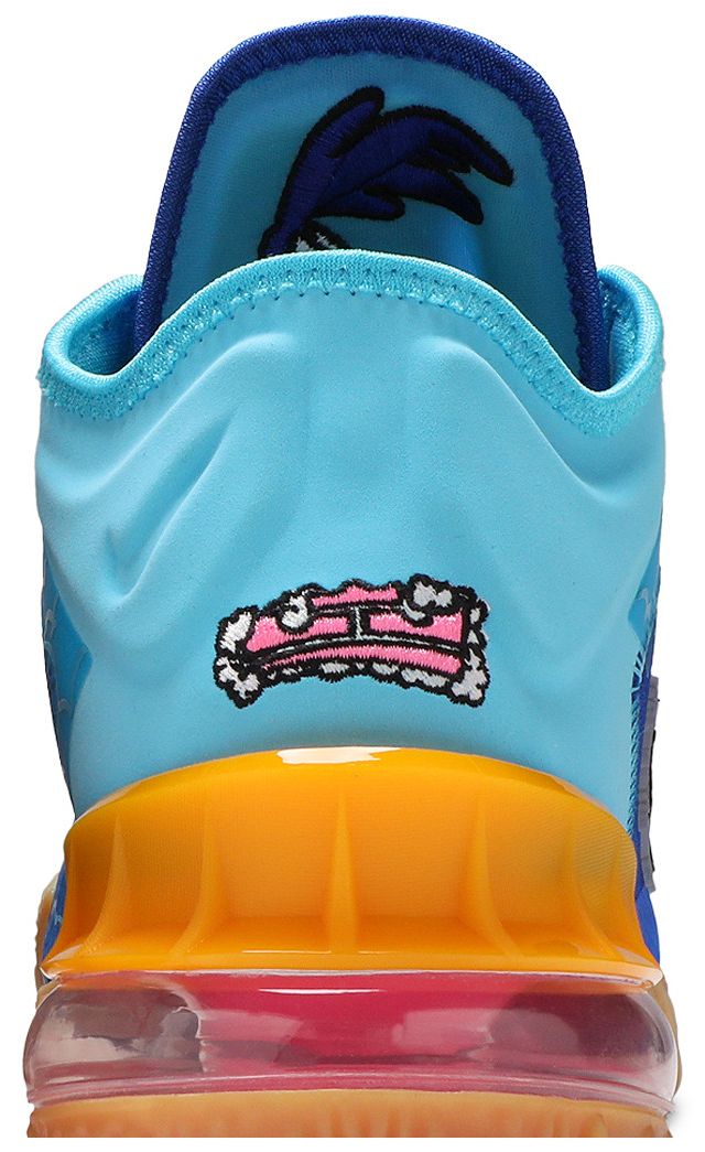 Space Jam x LeBron 18 Low Wile E x Nike Roadrunner
