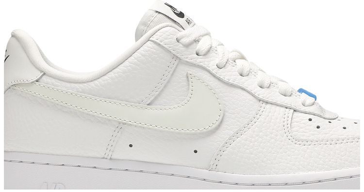 Nike Wmns Air Force 1 07 LX UV Reactive Swoosh