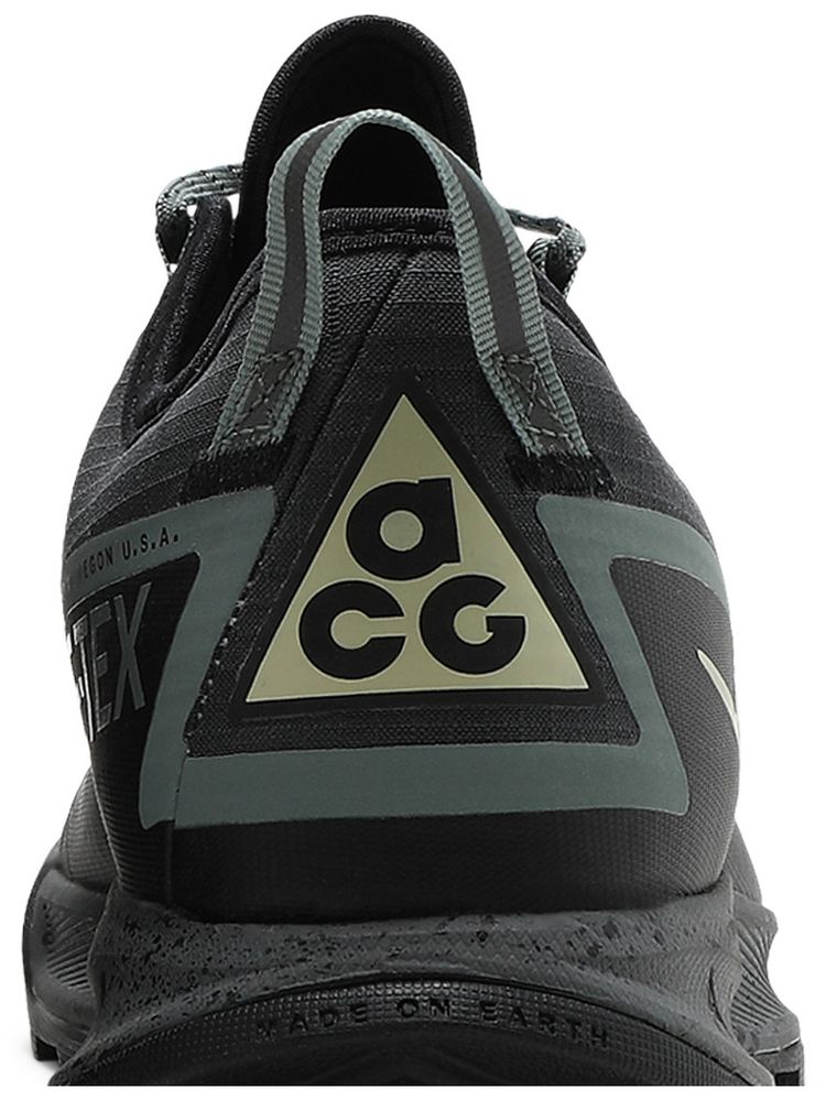 Nike ACG Air Nasu Gore Tex Clay Green