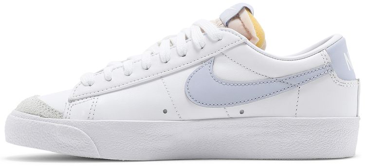 Nike Wmns Blazer Low 77 White Ghost