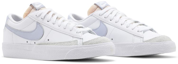 Nike Wmns Blazer Low 77 White Ghost