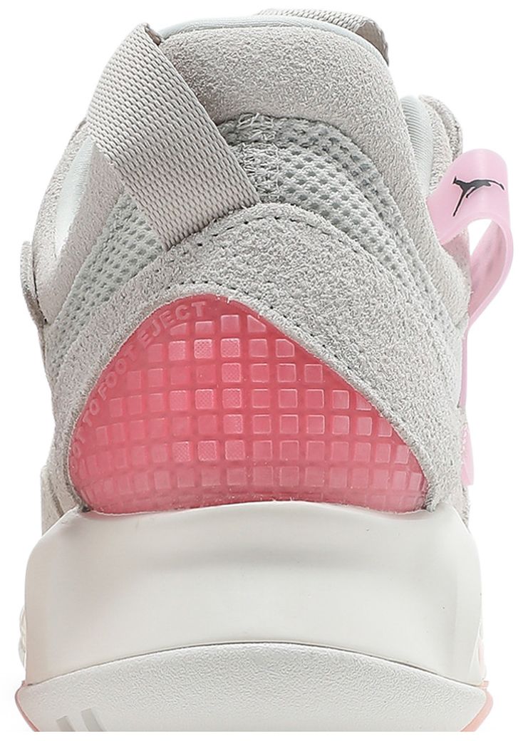 Air Jordan Wmns Jordan MA2 Light Bone Sunset Pulse