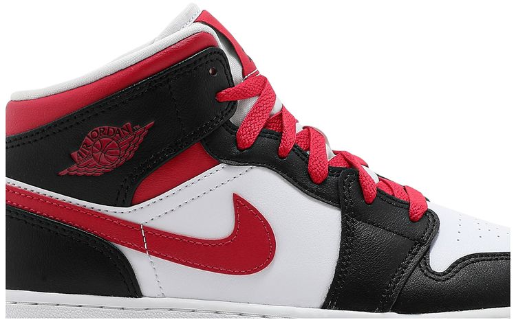 Air Jordan 1 Mid GS White Very Berry