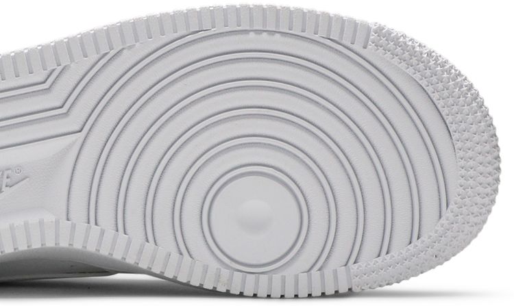 Nike Wmns Air Force 1 07 Essential White Metallic Gold