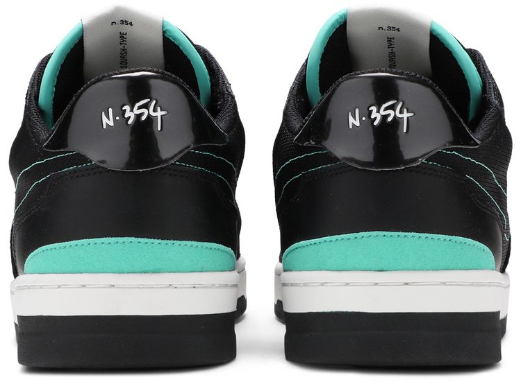 Nike Squash Type Black Menta