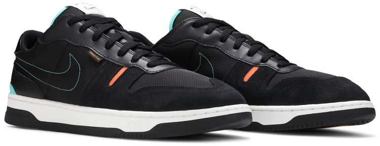 Nike Squash Type Black Menta