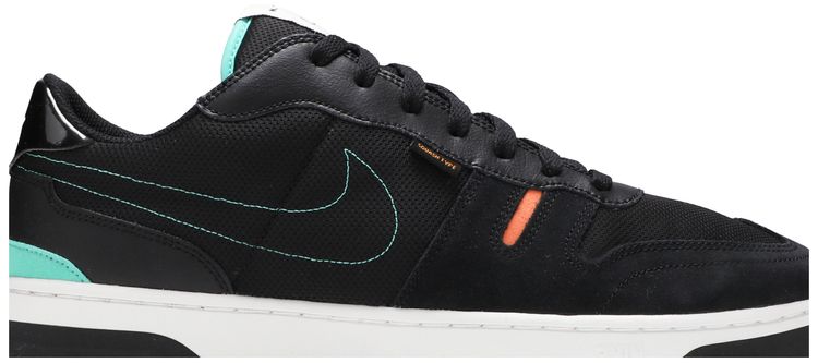 Nike Squash Type Black Menta