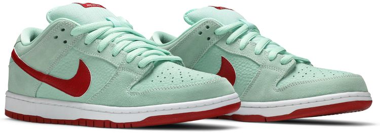 Nike Dunk Low Pro SB Mint Red