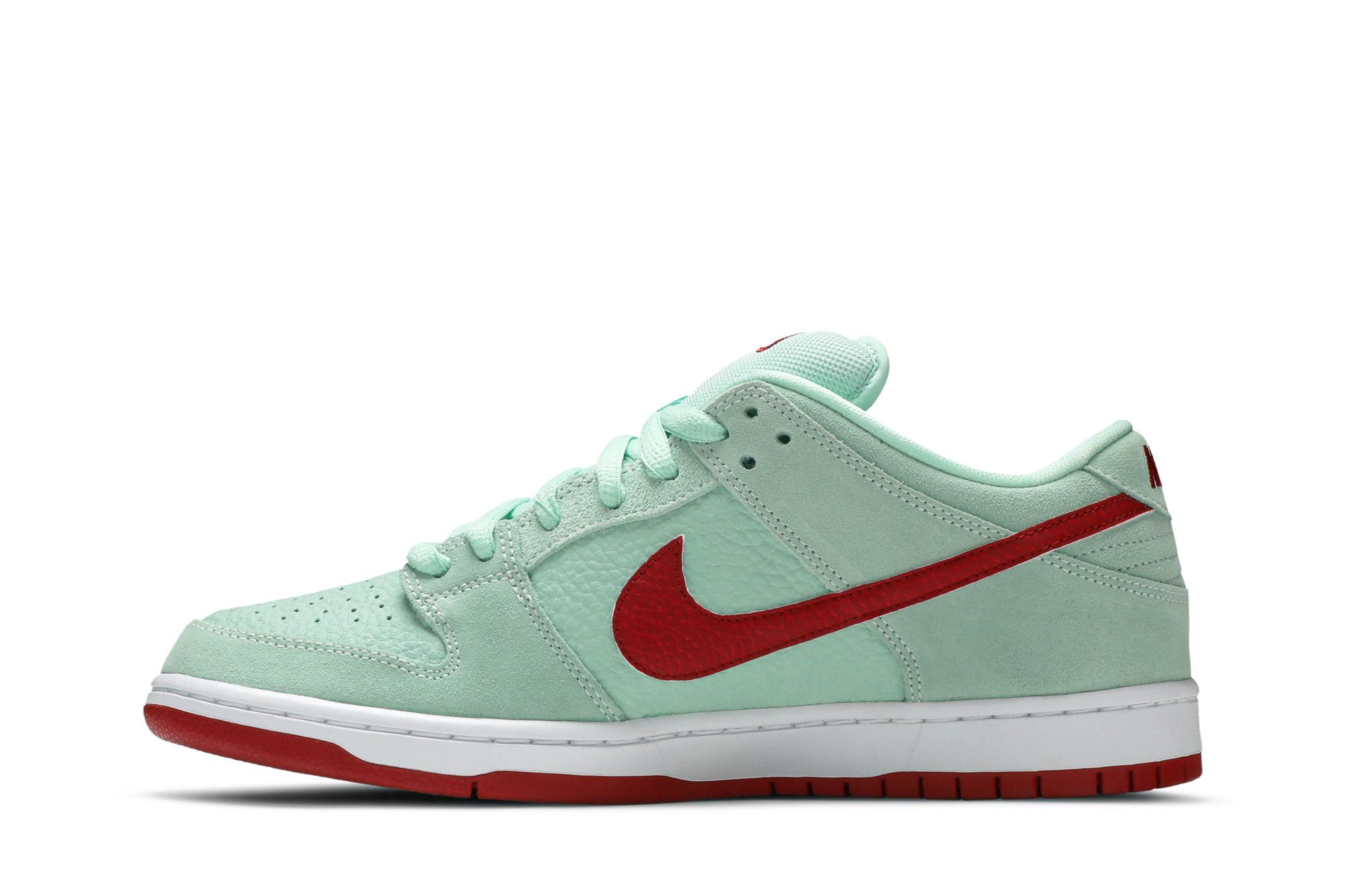 Buy Dunk Low Pro SB 'Mint Red' - 304292 360 | GOAT
