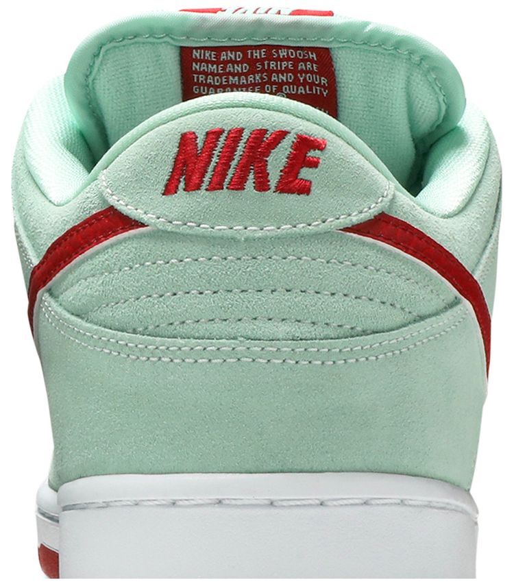 Nike Dunk Low Pro SB Mint Red