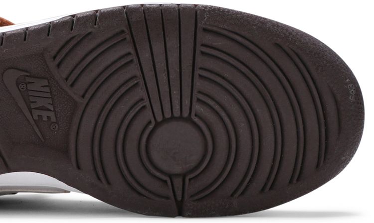 Nike Dunk Mid Pro SB Fender Bass