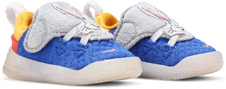 Nike Space Jam x LeBron 18 SE TD Bugs Bunny