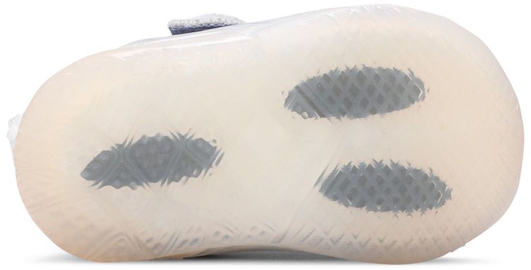 Nike Space Jam x LeBron 18 SE TD Bugs Bunny