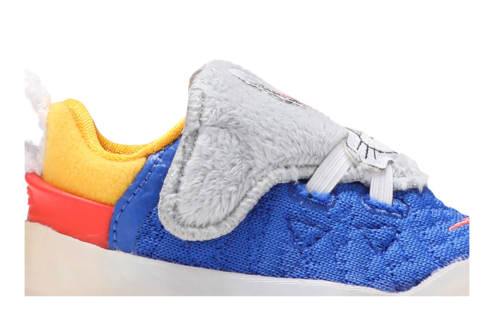 bugs bunny shoes lebron