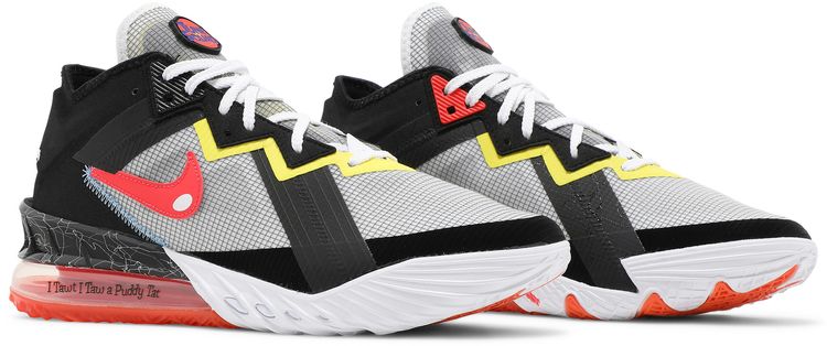 Space Jam x LeBron 18 Low Sylvester x Nike Tweety