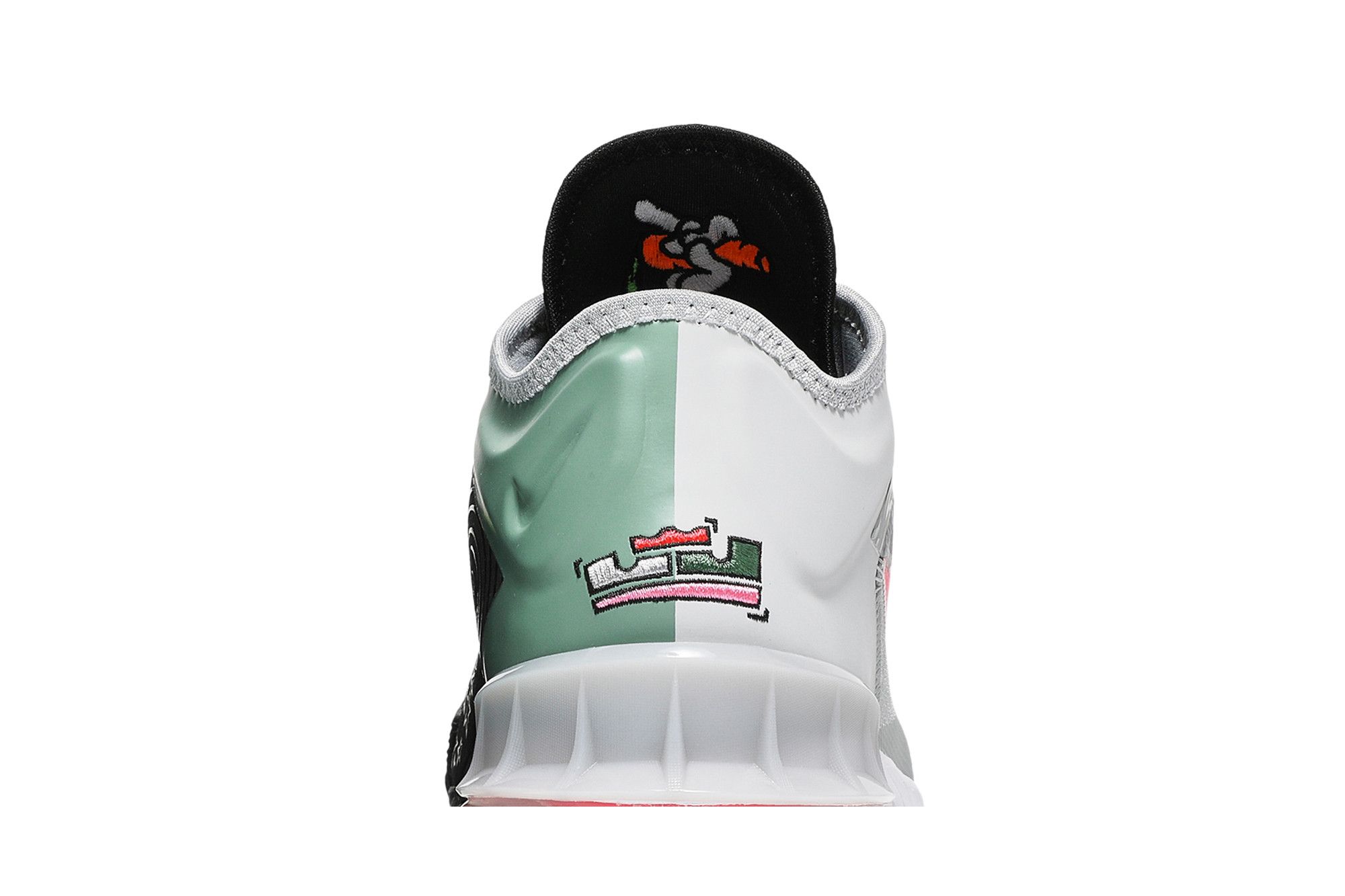 lebron 18 space jam bugs