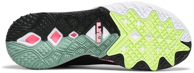 Nike Space Jam x LeBron 18 Low Bugs x Marvin