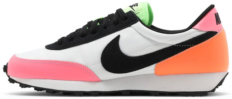 Nike Wmns Daybreak Summit White Sunset Pulse