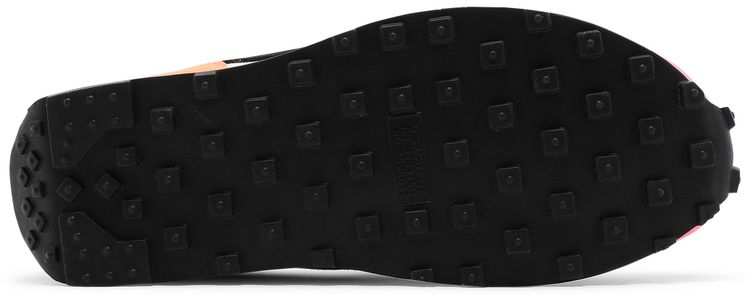 Nike Wmns Daybreak Summit White Sunset Pulse