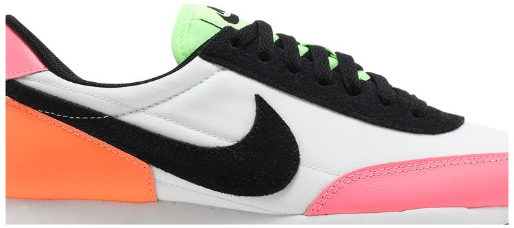 Nike Wmns Daybreak Summit White Sunset Pulse