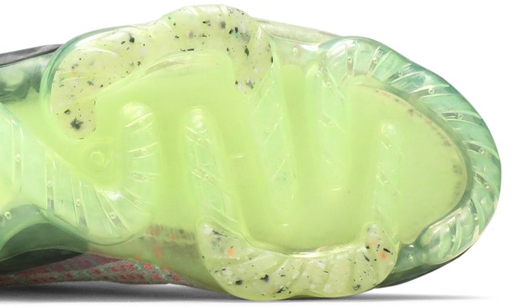 Nike Wmns Air VaporMax 2020 Flyknit Violet Ash Volt