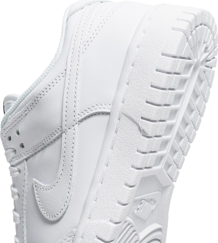 Wmns Dunk Low Triple White