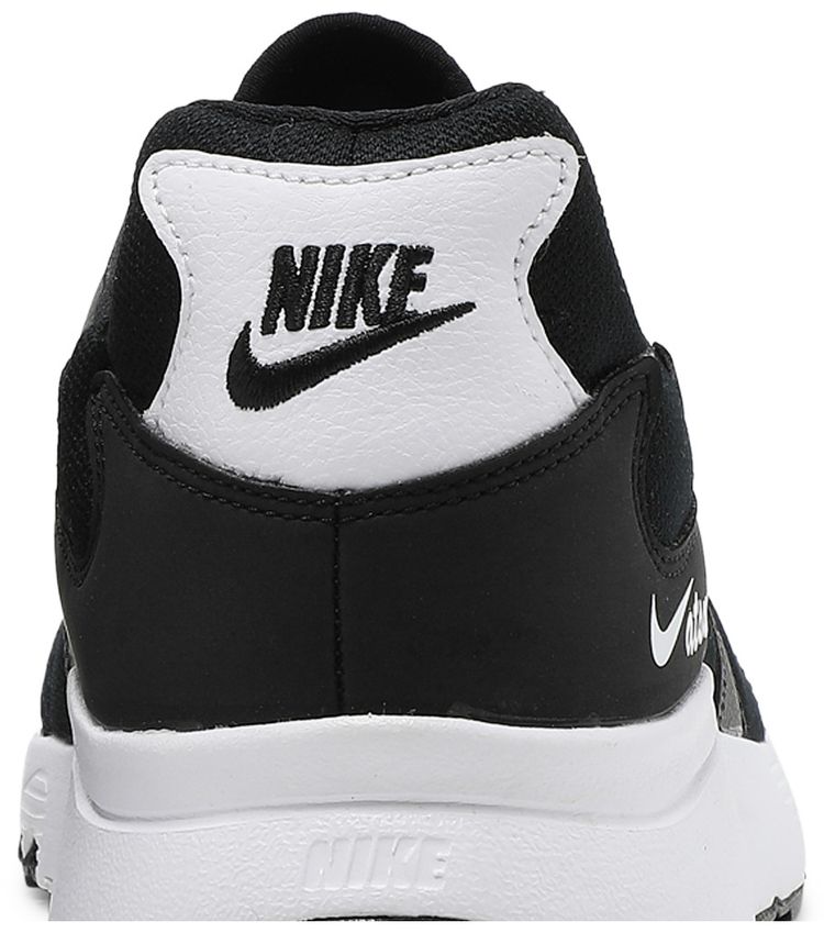 Nike Atsuma Black White