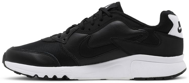 Nike Atsuma Black White