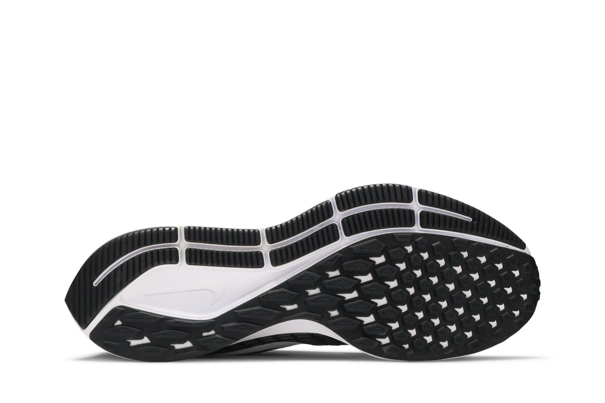 Pegasus 35 black white 2025