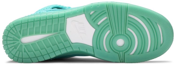 Nike Dunk CMFT Premium Light Retro