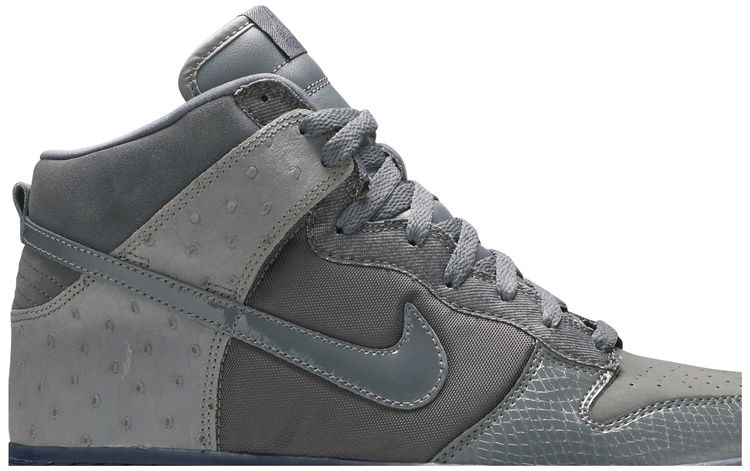 Nike Dunk High Deluxe