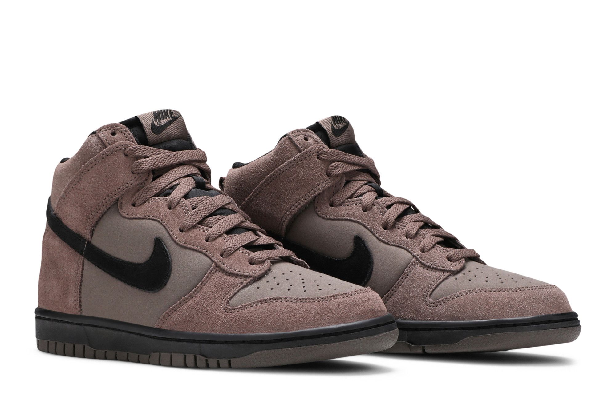 Size 4.0 Dunk High GS 'Dark Mushroom'